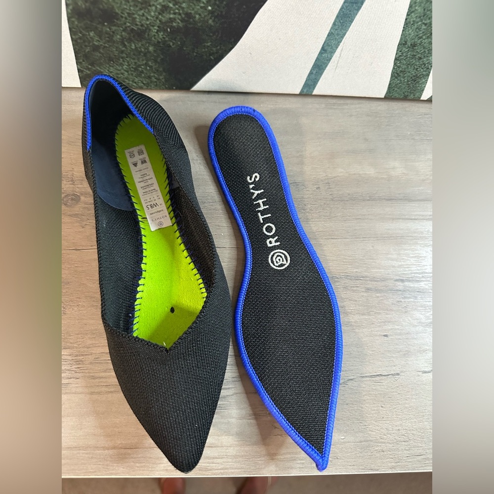 One single Rothy’s flat The Point left shoe only Excellent Replacement 8.5